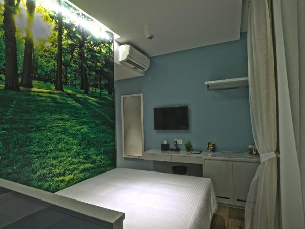 J8 Hotel : photo 4 de la chambre chambre double deluxe - silver