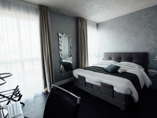 Amirauté : photo 3 de la chambre chambre double avec baignoire spa