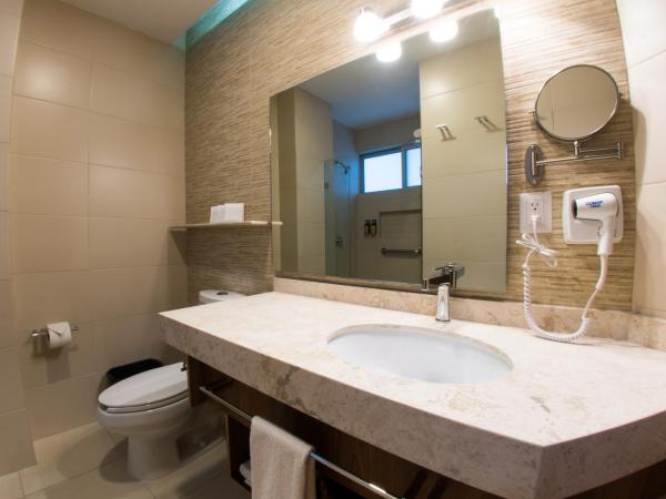 Hotel Clipperton : photo 7 de la chambre chambre lit king-size deluxe