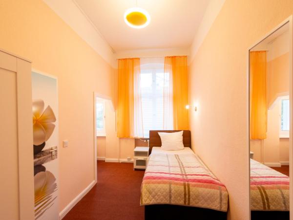 Hotel Pension Dahlem : photo 2 de la chambre chambre simple