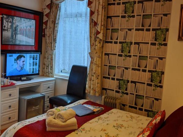 The New Guilderoy Hotel : photo 1 de la chambre petite chambre double