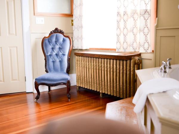 Dashwood Manor Seaside Bed & Breakfast : photo 2 de la chambre hébergement cambridge