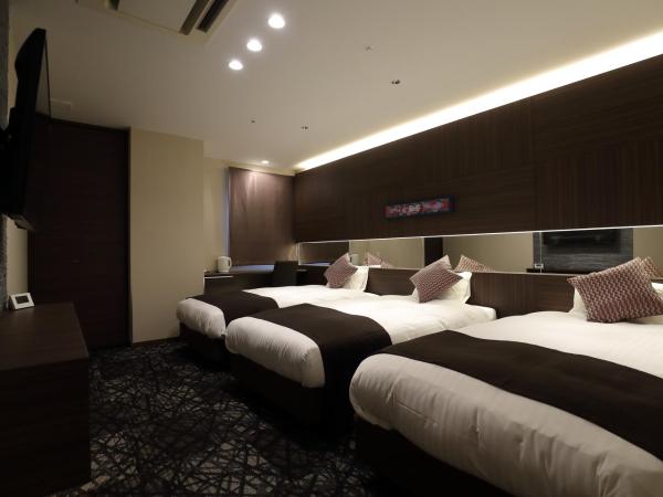 Osaka Teikoku Hotel : photo 1 de la chambre chambre triple - non-fumeurs