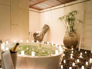 The Sarojin : photo 5 de la chambre room #27090122