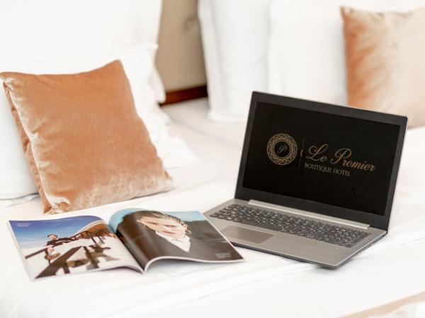 Hotel Le Premier : photo 7 de la chambre forfait nomadisme numérique - chambre simple supérieure avec offre retraite premium