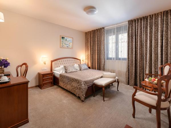 Hotel Cvita : photo 2 de la chambre chambre double supérieure - parking gratuit
