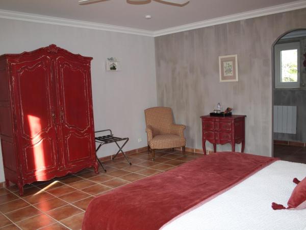 Le Mas Vigneron : photo 4 de la chambre chambre lit king-size