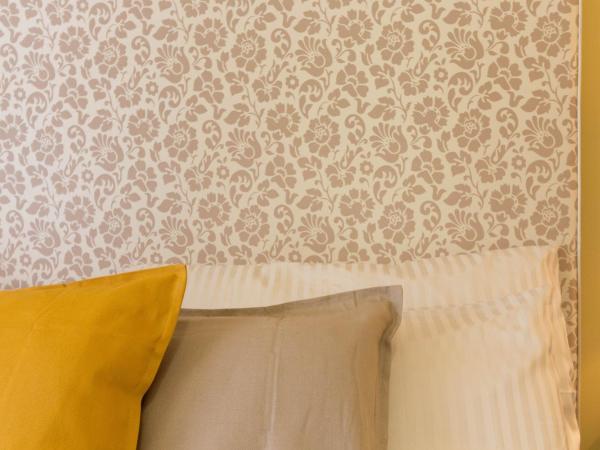 Al Porto Di Cagliari : photo 7 de la chambre chambre deluxe double ou lits jumeaux