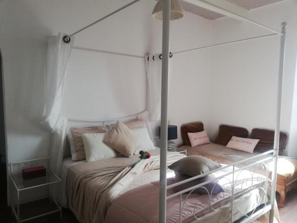 Parfumu Di Celu : photo 2 de la chambre chambre double avec salle de bains privative