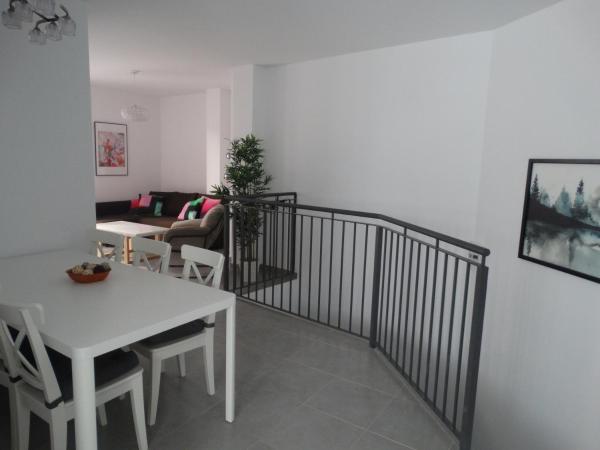 Málaga Apartamentos - Jinetes, 23 : photo 4 de la chambre appartement supérieur