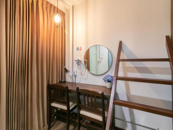 Phobphan Hostel : photo 3 de la chambre lit superposé dans dortoir pour femmes