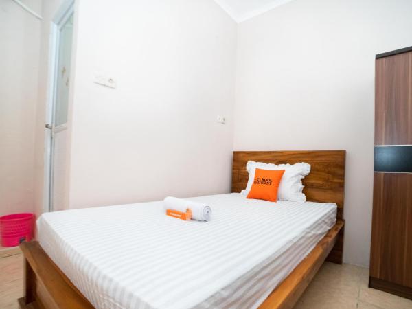 KoolKost near RS Pelabuhan Jakarta - Minimum Stay 6 Nights : photo 4 de la chambre chambre simple
