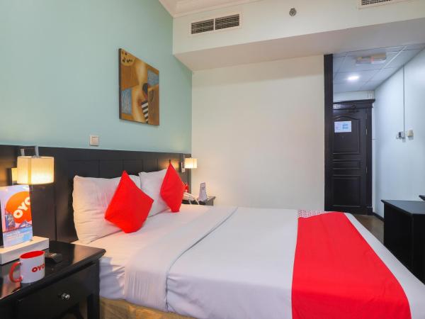 Eureka Hotel : photo 3 de la chambre chambre lit king-size