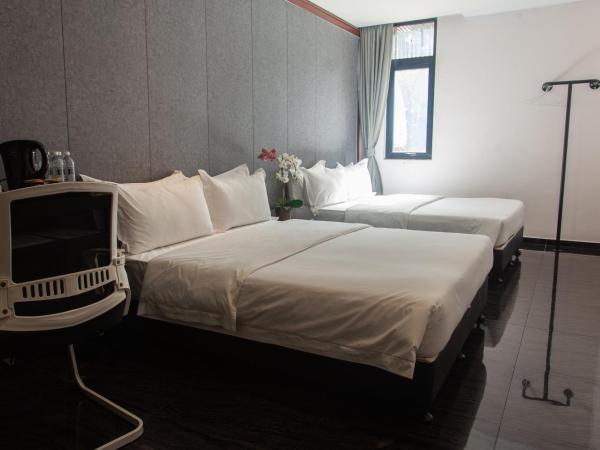 M Design Hotel @ Taman Pertama : photo 4 de la chambre chambre familiale deluxe