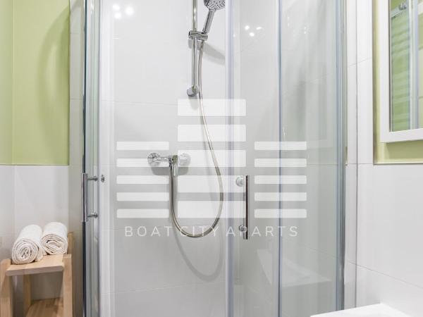 Boat City Aparts - Dworzec Łódź Fabryczna : photo 6 de la chambre superior apartment iii