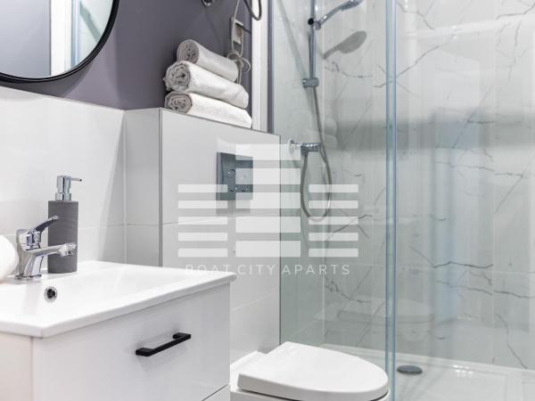 Boat City Aparts - Dworzec Łódź Fabryczna : photo 10 de la chambre appartement supérieur (4 adultes)