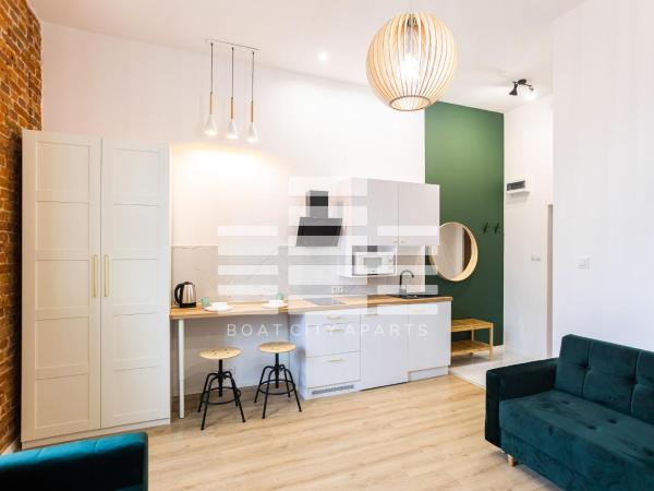 Boat City Aparts - Dworzec Łódź Fabryczna : photo 7 de la chambre appartement supérieur (4 adultes)