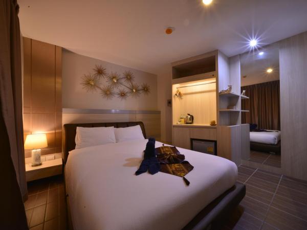 Sureena Hotel : photo 4 de la chambre chambre lit queen-size deluxe