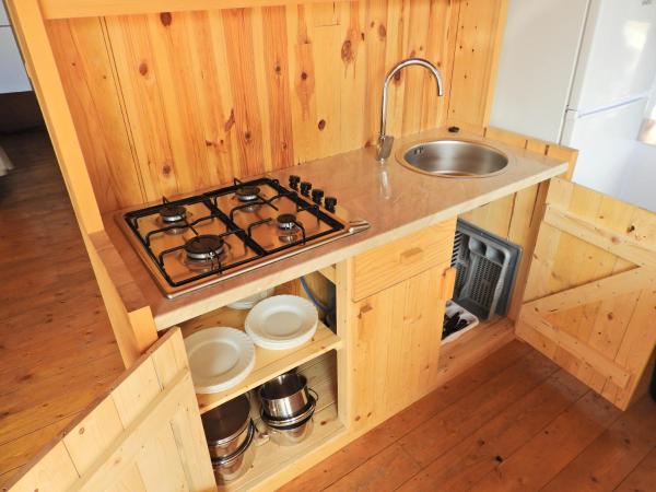 Drago Tours LODGE TENT Joy Safari, Lanterna : photo 2 de la chambre tente de luxe