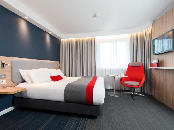 Holiday Inn Express London Greenwich, an IHG Hotel : photo 1 de la chambre chambre double - accessible aux personnes  mobilit rduite 