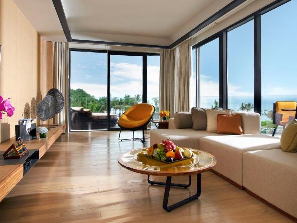 InterContinental Sanya Resort, an IHG Hotel : photo 5 de la chambre one-bedroom suite with garden view and outdoor living area
