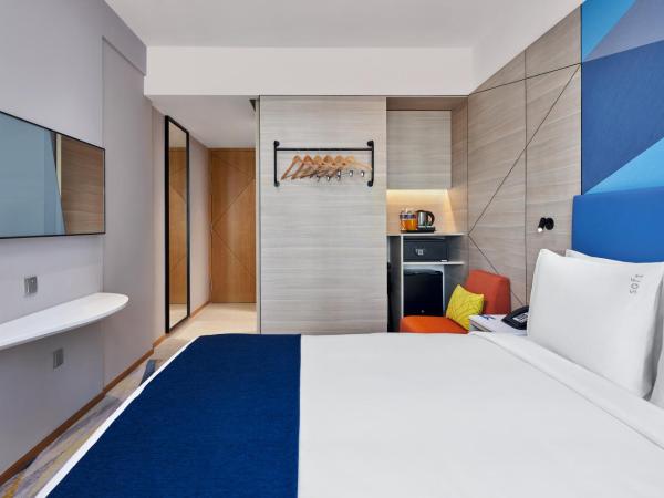 Holiday Inn Express Singapore Serangoon, an IHG Hotel : photo 7 de la chambre chambre standard lit queen-size