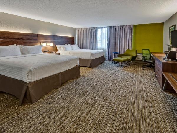 Holiday Inn Express Louisville Airport Expo Center, an IHG Hotel : photo 1 de la chambre  chambre avec 2 lits queen-size - accessible aux personnes à mobilité réduite