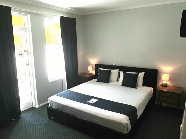 Adelaide Pulteney Motel : photo 2 de la chambre chambre lit king-size