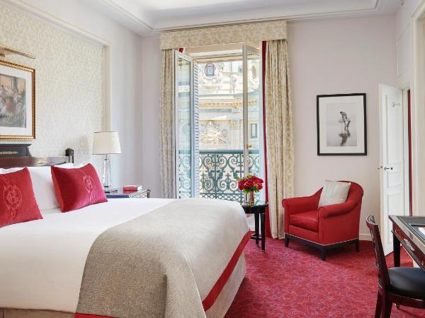 InterContinental Paris Le Grand, an IHG Hotel : photo 9 de la chambre chambre lit queen-size classique avec accès au salon discothèque
