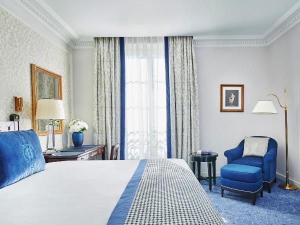 InterContinental Paris Le Grand, an IHG Hotel : photo 4 de la chambre chambre lit queen-size classique avec balcon