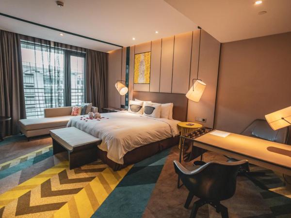 MiniMax Premier Hotel Shanghai Hongqiao : photo 1 de la chambre chambre lit king-size exécutive