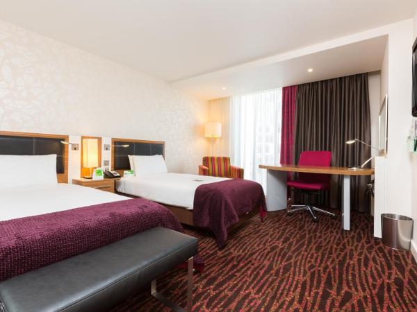 Holiday Inn Manchester-Mediacityuk, an IHG Hotel : photo 4 de la chambre chambre lits jumeaux standard