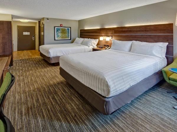 Holiday Inn Express Louisville Airport Expo Center, an IHG Hotel : photo 1 de la chambre chambre avec 2 grands lits queen-size 