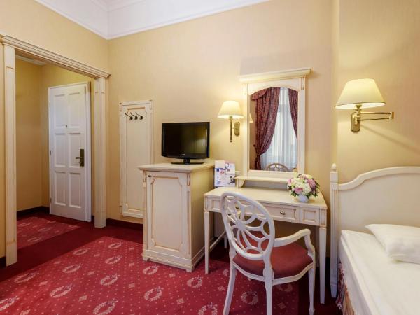 Danubius Hotel Astoria City Center : photo 2 de la chambre chambre simple classique