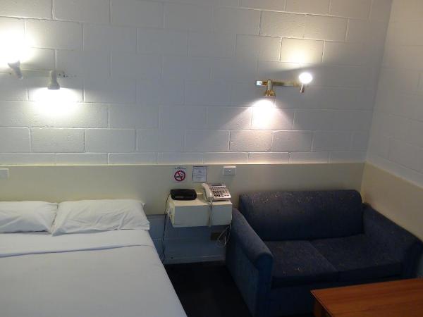 Pathfinder Motel : photo 2 de la chambre chambre Économique