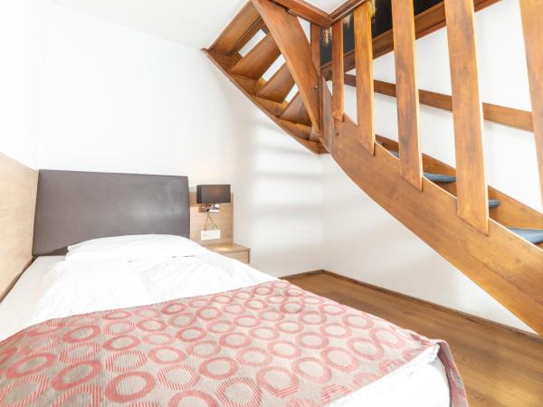 Hotel Alexander : photo 5 de la chambre suite familiale