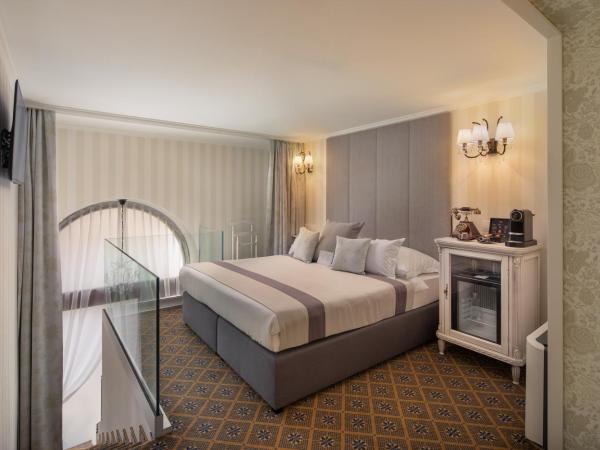 Mystery Hotel Budapest : photo 1 de la chambre chambre lit king-size duplex