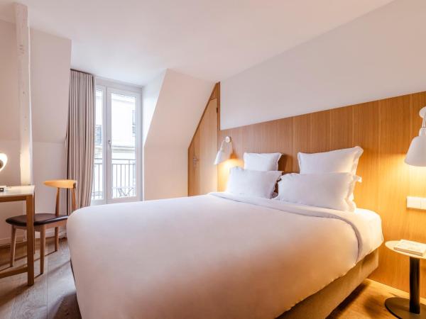 9Hotel Republique : photo 1 de la chambre chambre double ou lits jumeaux supérieure