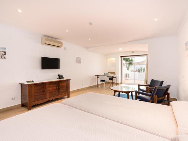 Apartamentos Borda D´Agua : photo 7 de la chambre studio