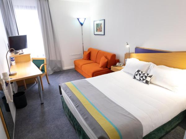 Holiday Inn Express Arras, an IHG Hotel : photo 6 de la chambre chambre double avec canapé-lit
