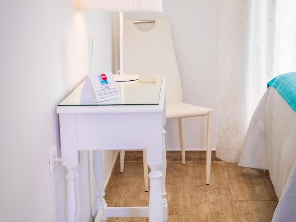 Hotel Romerito : photo 3 de la chambre chambre double ou lits jumeaux