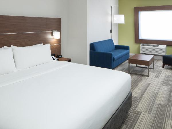 Holiday Inn Express & Suites - Orlando At Seaworld, an IHG Hotel : photo 6 de la chambre chambre lit queen-size 