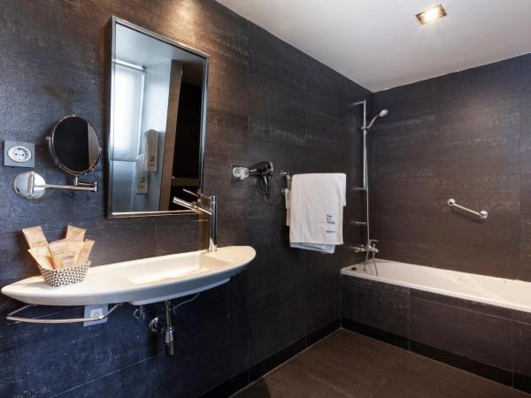 Petit Palace Puerta de Triana : photo 7 de la chambre chambre double avec terrasse