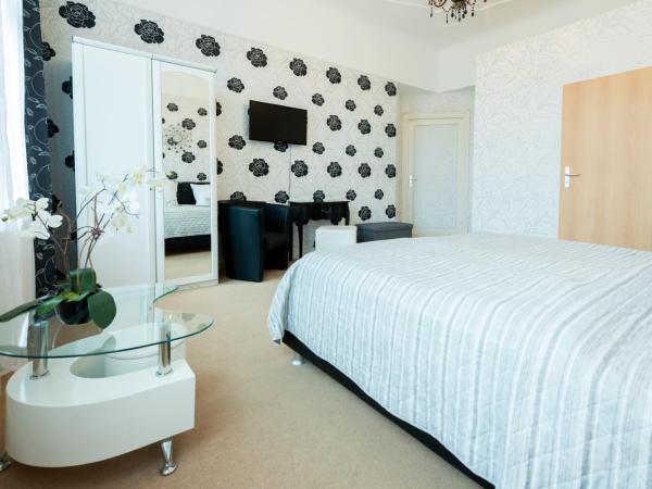 Hotel Pension Dahlem : photo 2 de la chambre chambre double