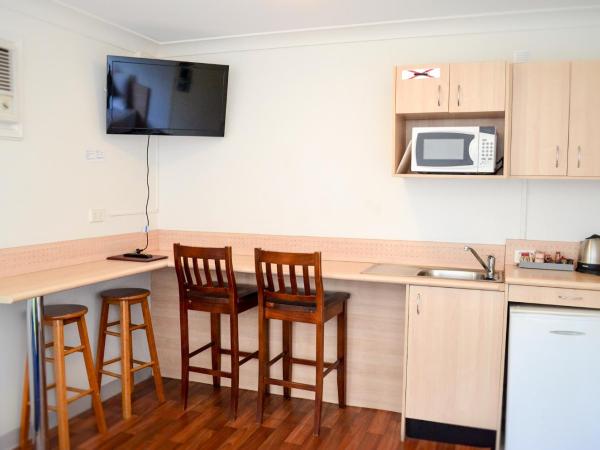 Airport Motel Brisbane : photo 4 de la chambre suite deluxe