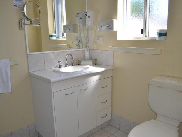 Airport Motel Brisbane : photo 1 de la chambre suite standard