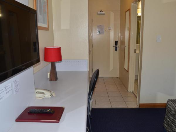 Airport Motel Brisbane : photo 6 de la chambre chambre lits jumeaux standard