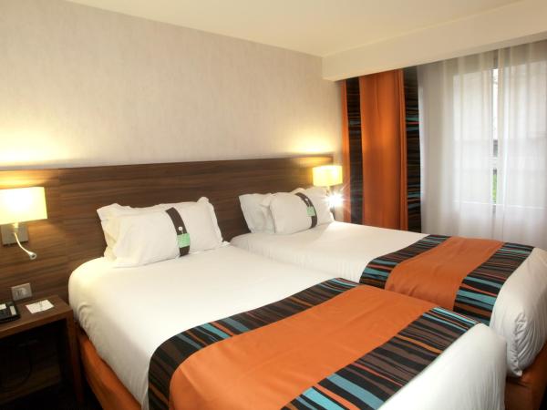 Holiday Inn Paris Montmartre, an IHG Hotel : photo 9 de la chambre chambre lit king-size standard