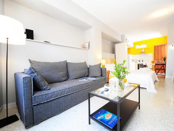 Live in Athens, PSYRRI Central Apartments : photo 1 de la chambre appartement décloisonné - vivre à athènes # 7