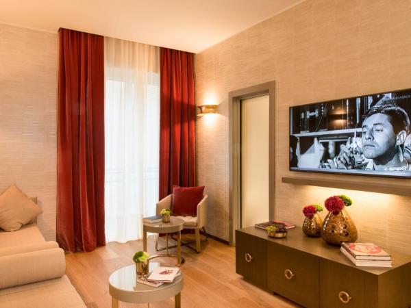 Rosa Grand Milano - Starhotels Collezione : photo 1 de la chambre grande suite rosa - suite tentation